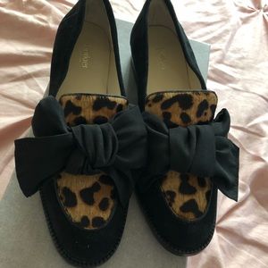 Botkier leopard bow shoes!